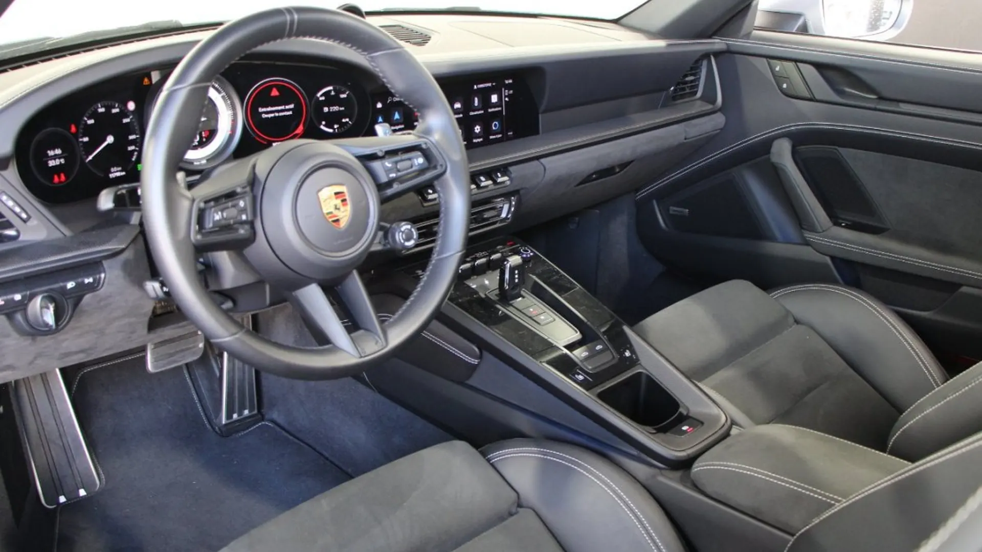 Porsche 911 — photo 8