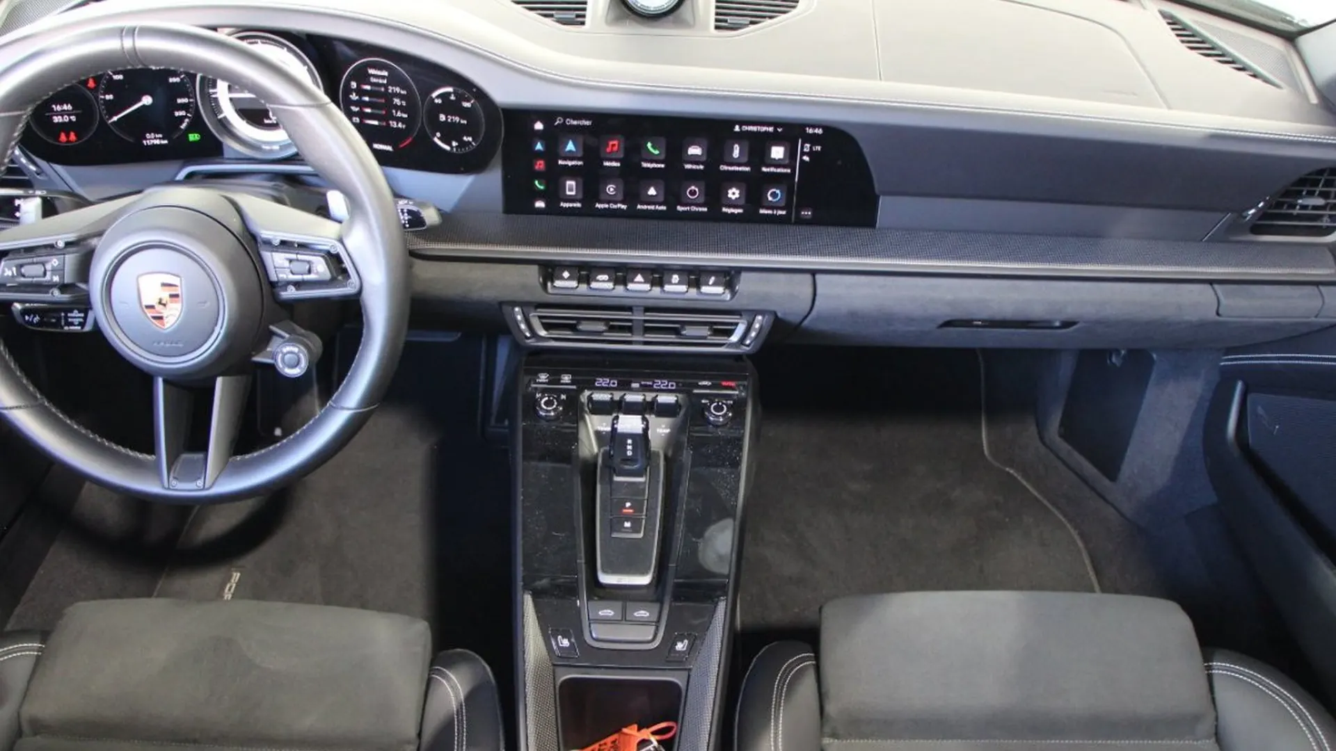 Porsche 911 — photo 7
