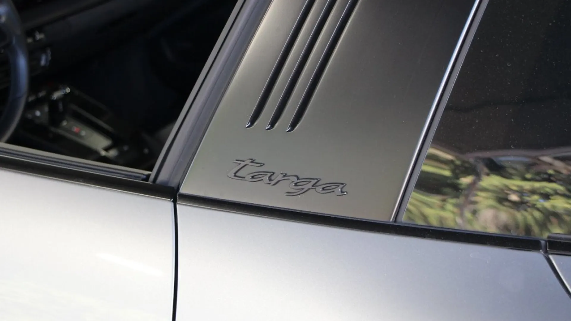 Porsche 911 — photo 24