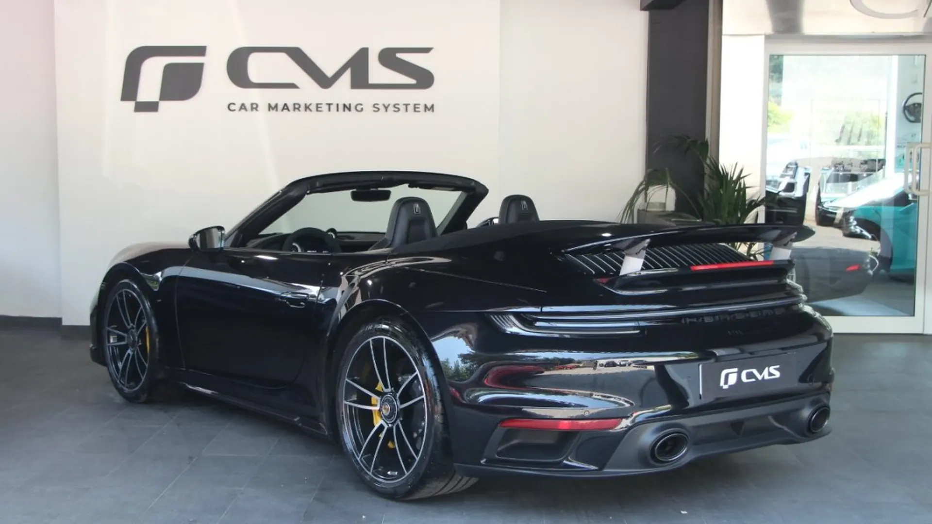 Porsche 911 — photo 5