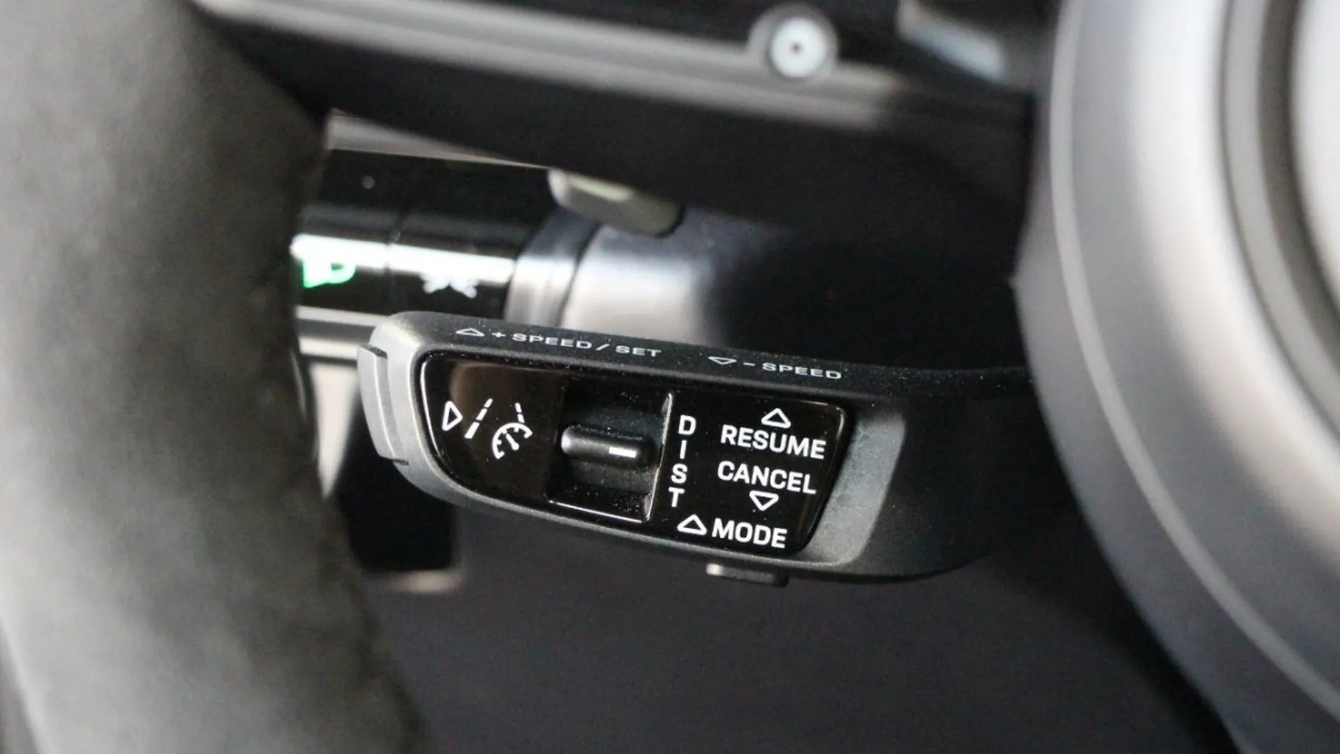 Porsche 911 — photo 15