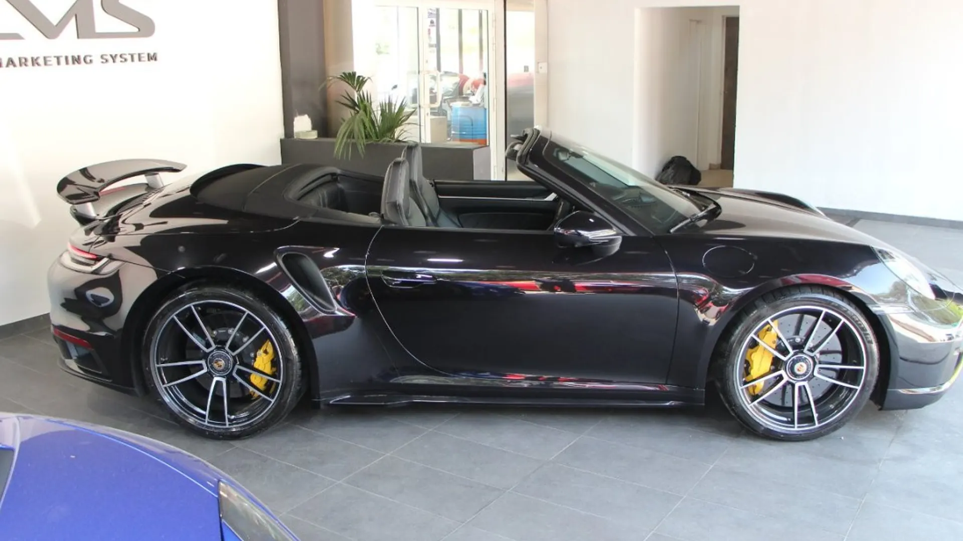 Porsche 911 — photo 4