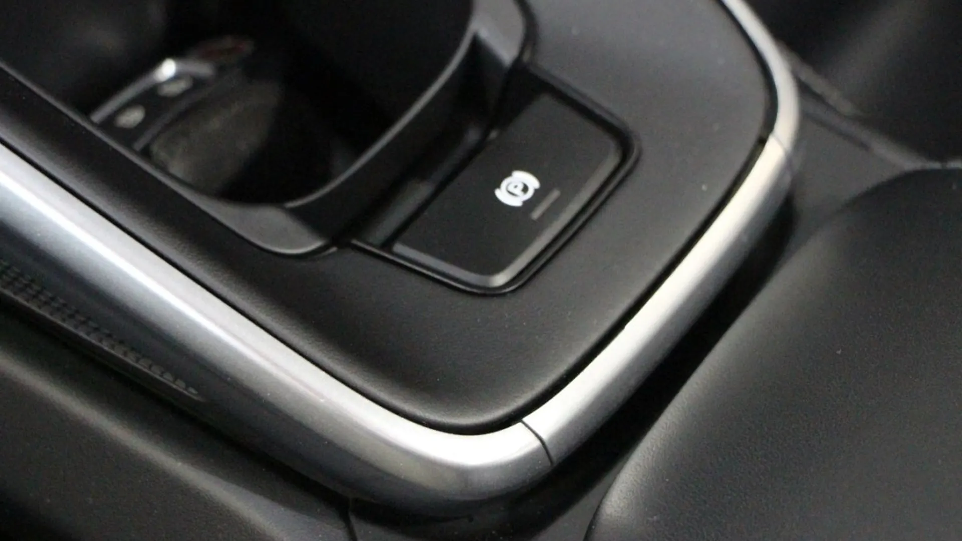 Porsche 911 — photo 19