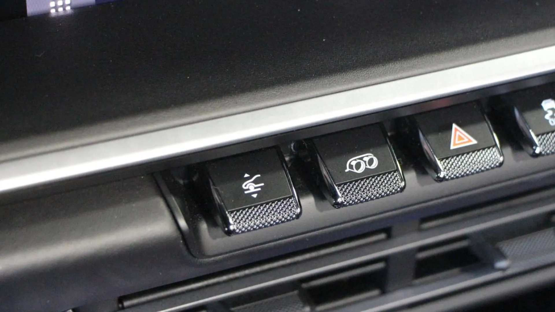 Porsche 911 — photo 17