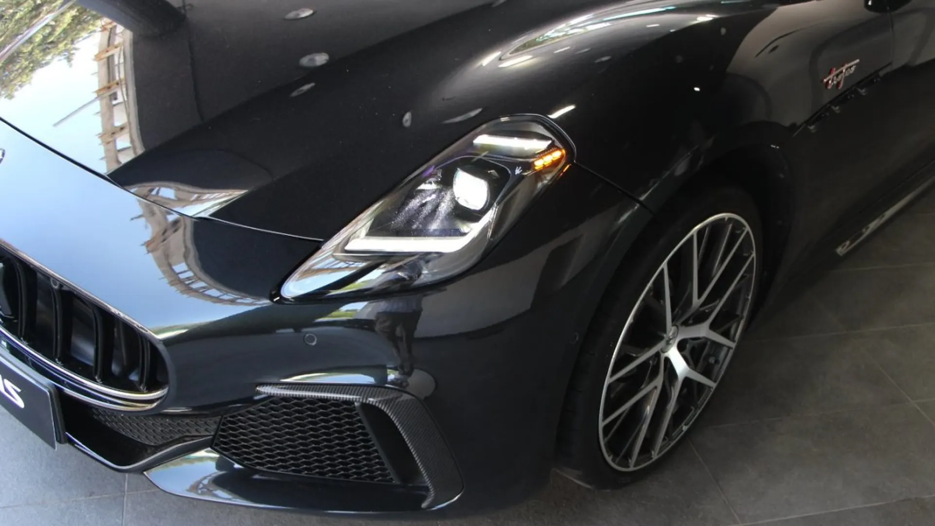 Maserati GranTurismo — photo 3