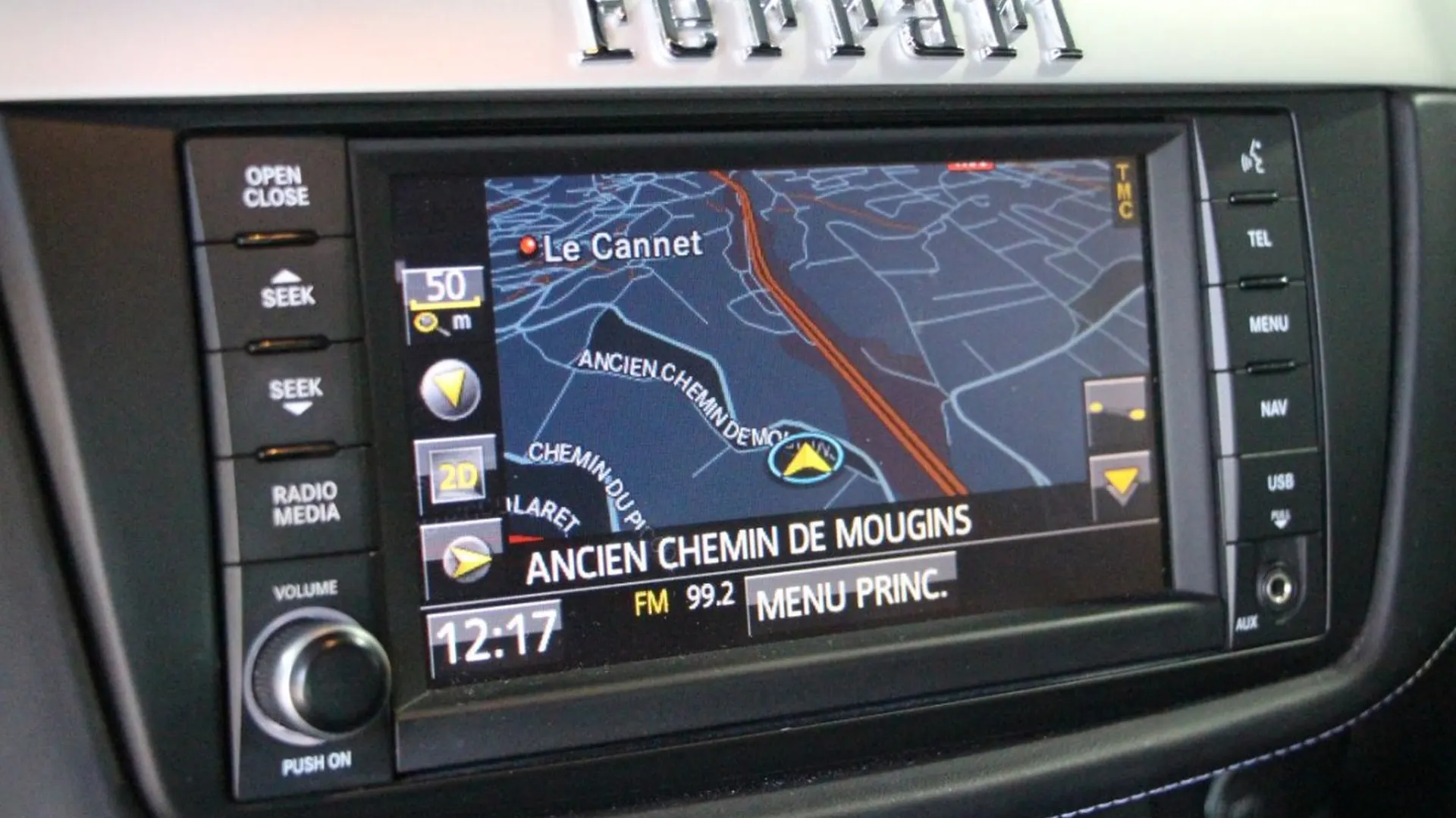 Ferrari FF — photo 25