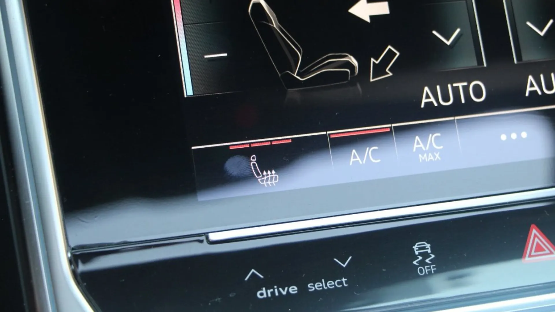Audi RS6 — photo 33