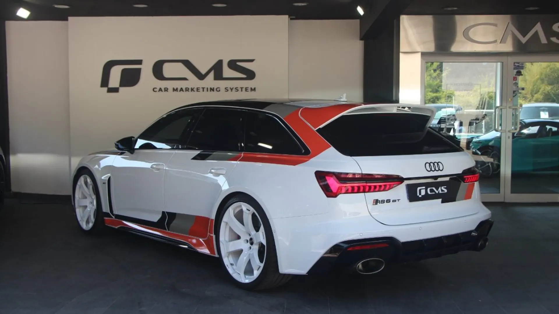 Audi RS6 — photo 4