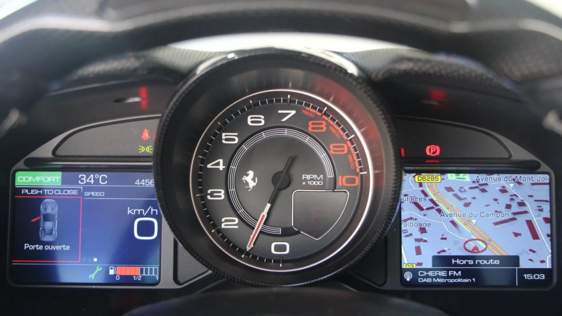 Ferrari Portofino — photo 25