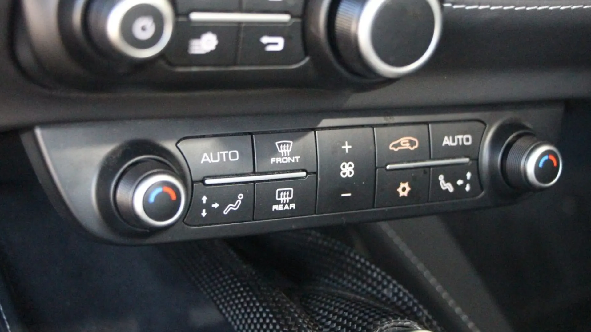 Ferrari Portofino — photo 29