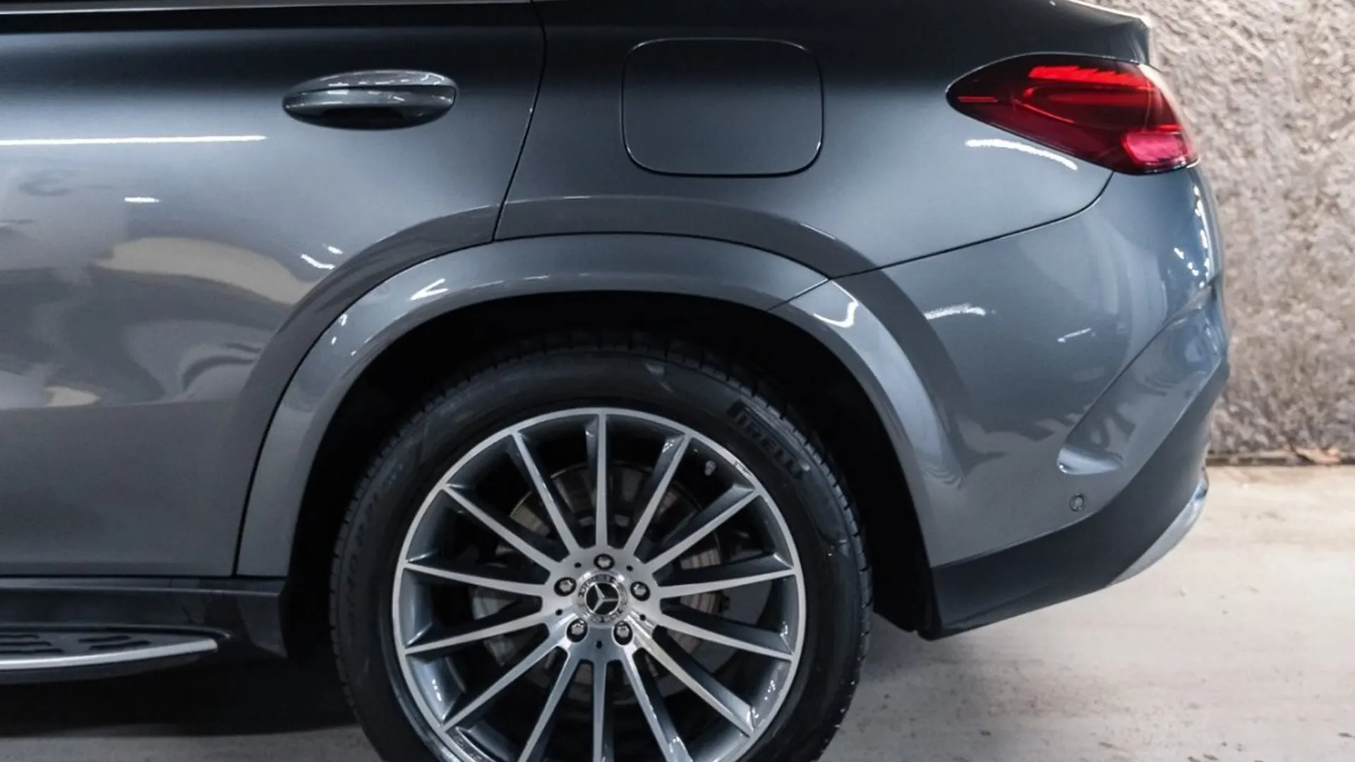 Mercedes-Benz GLE — photo 12