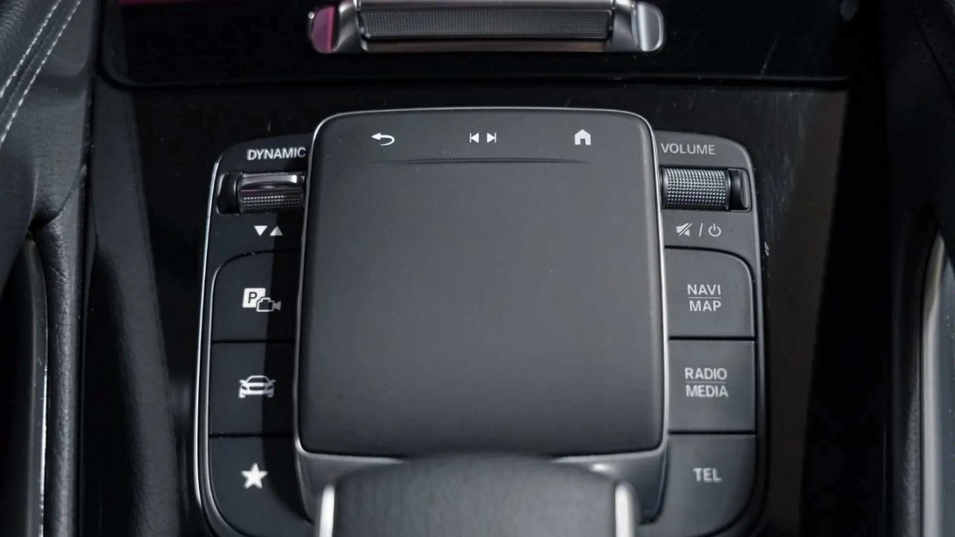 Mercedes-Benz GLE — photo 39
