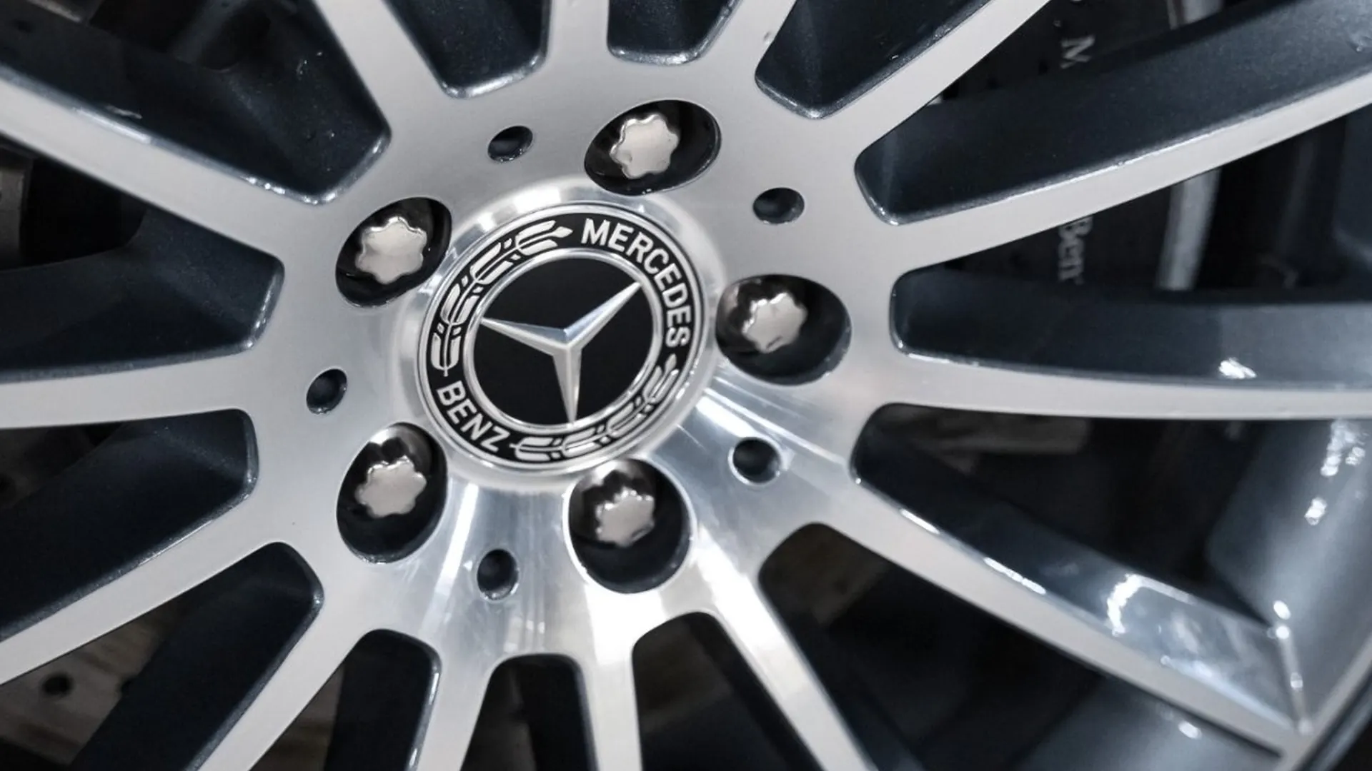Mercedes-Benz GLE — photo 10