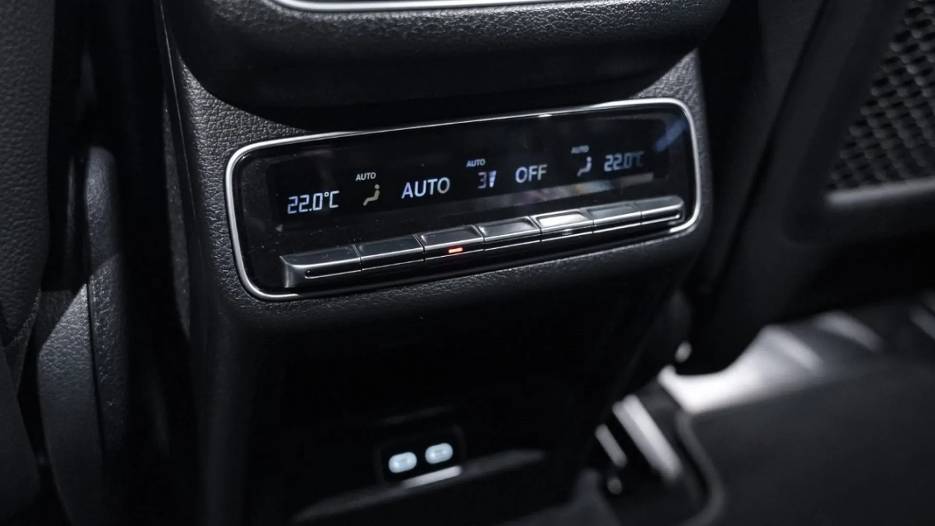Mercedes-Benz GLE — photo 45