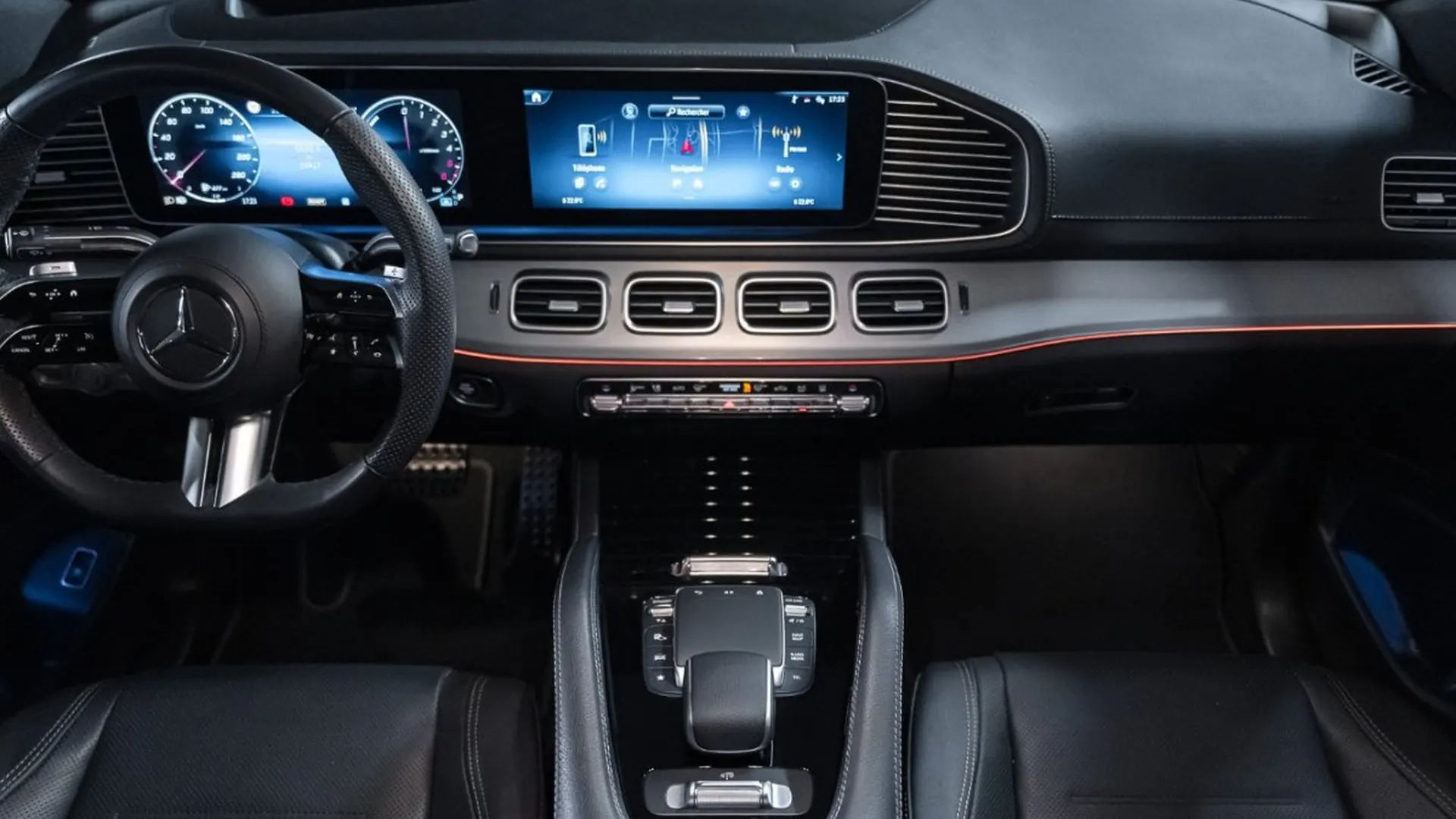 Mercedes-Benz GLE — photo 34