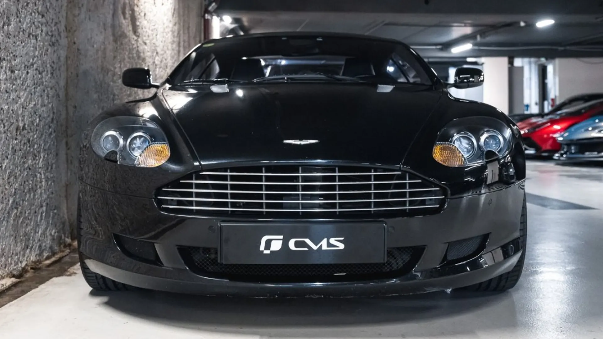 Aston Martin DB9 — photo 2