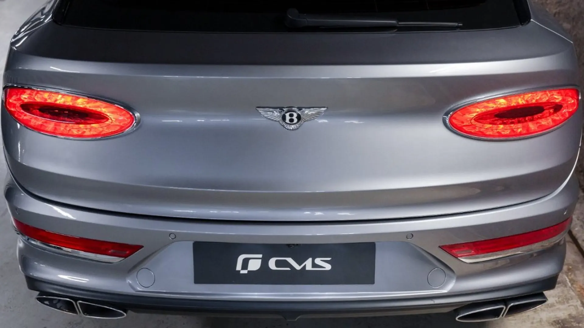 Bentley Bentayga — photo 21