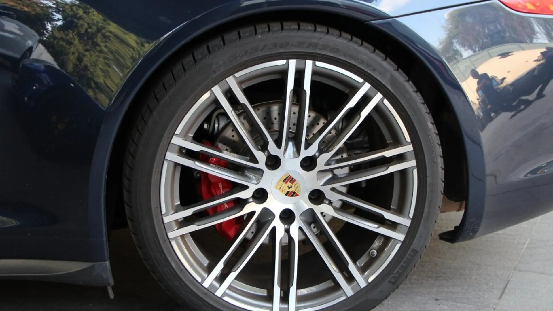 Porsche 911 — photo 4