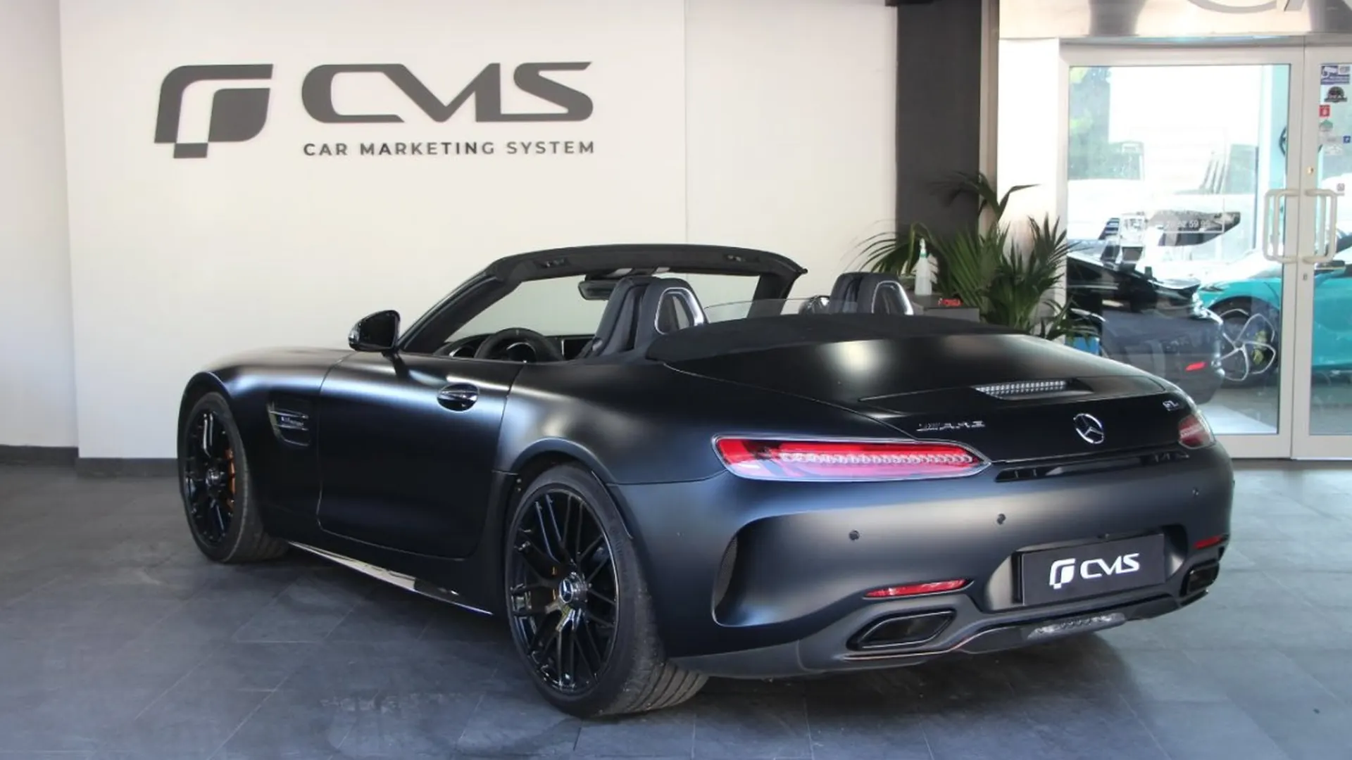 Mercedes-Benz AMG GT — photo 3