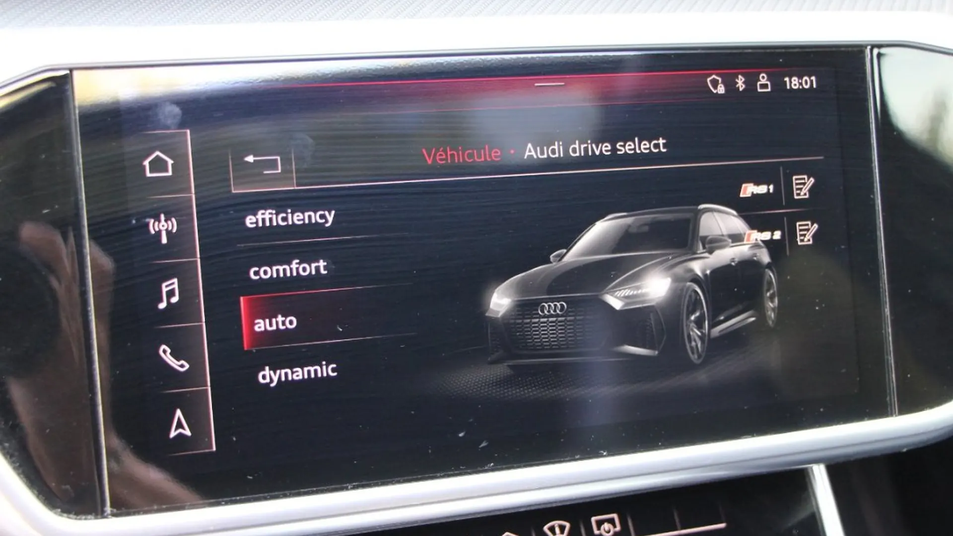 Audi RS6 — photo 28