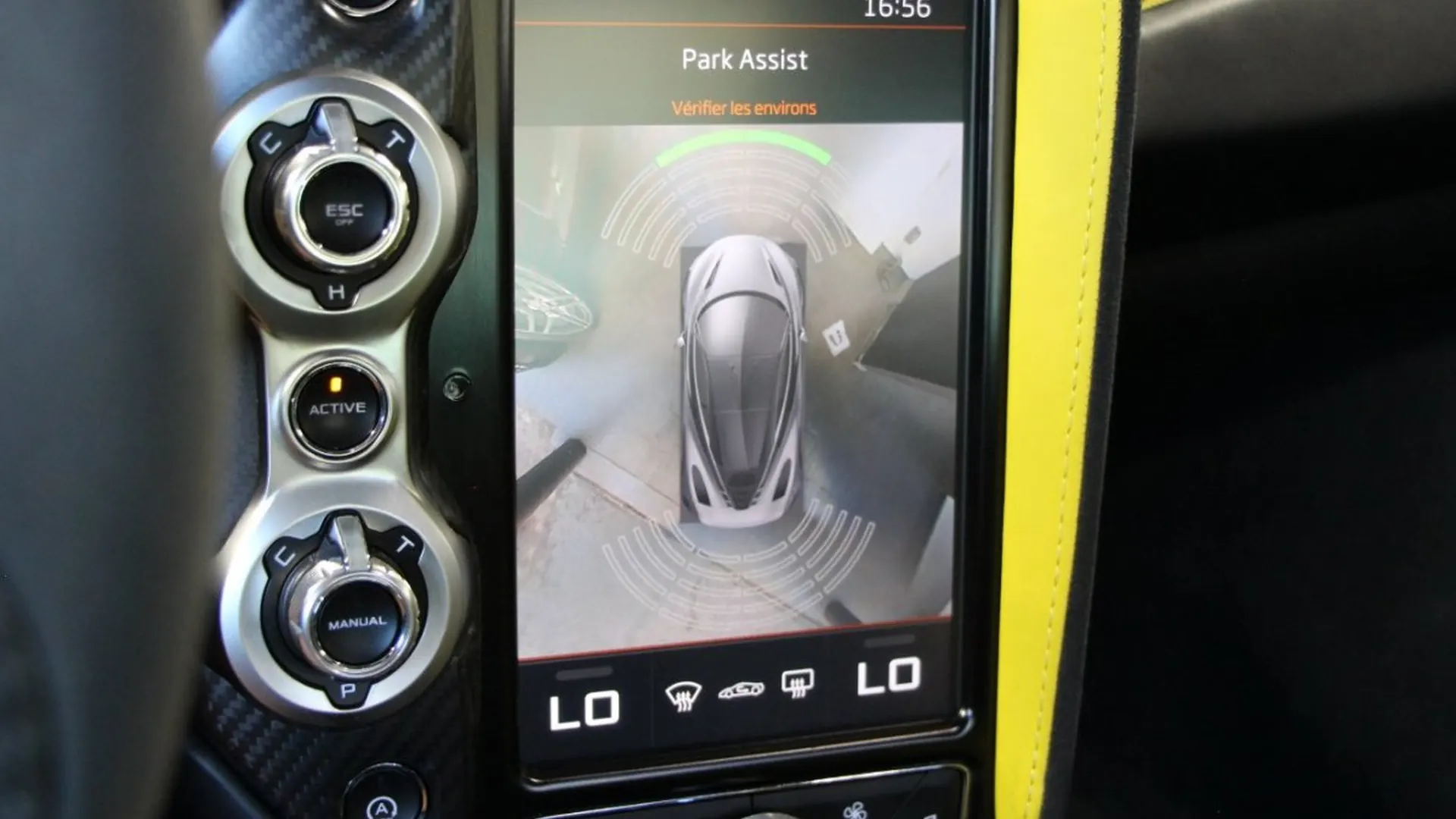 McLaren 720S — photo 17