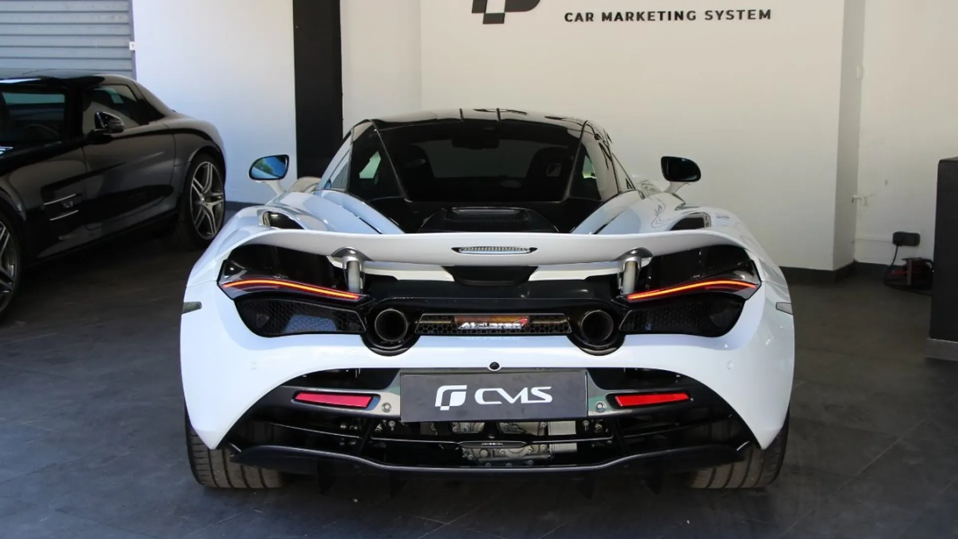 McLaren 720S — photo 6