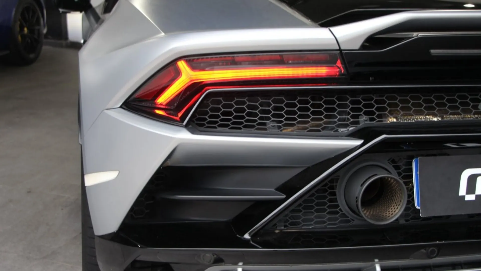 Lamborghini Huracan — photo 34