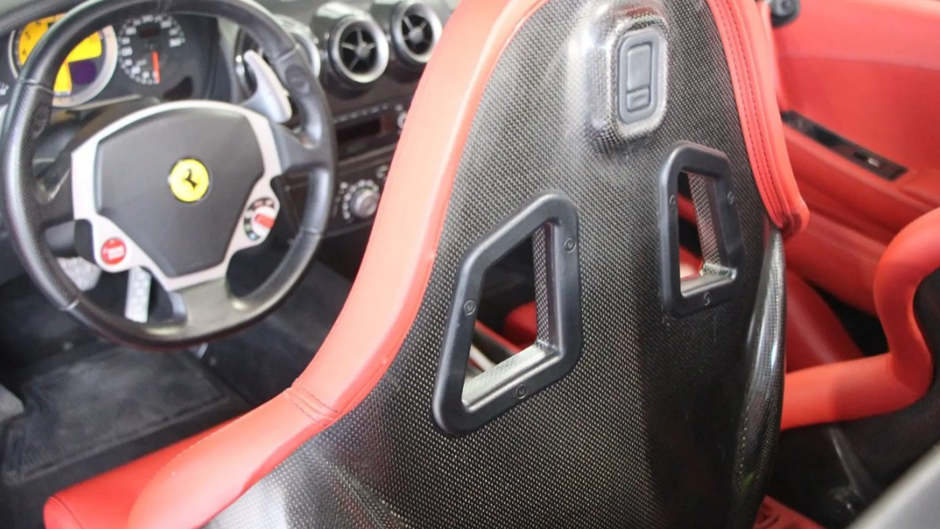 Ferrari F430 — photo 13