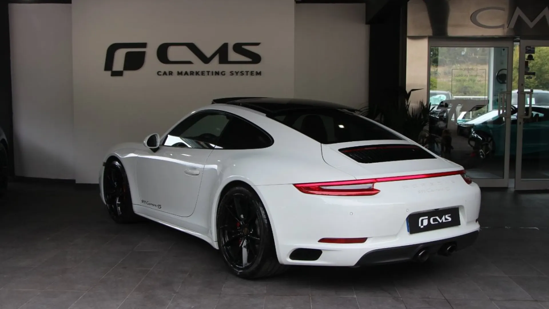 Porsche 911 — photo 3