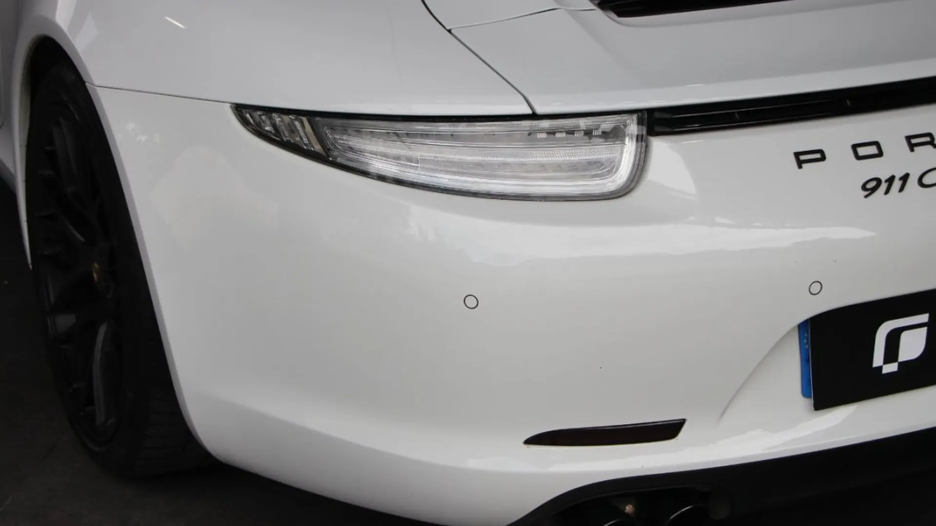 Porsche 911 — photo 5
