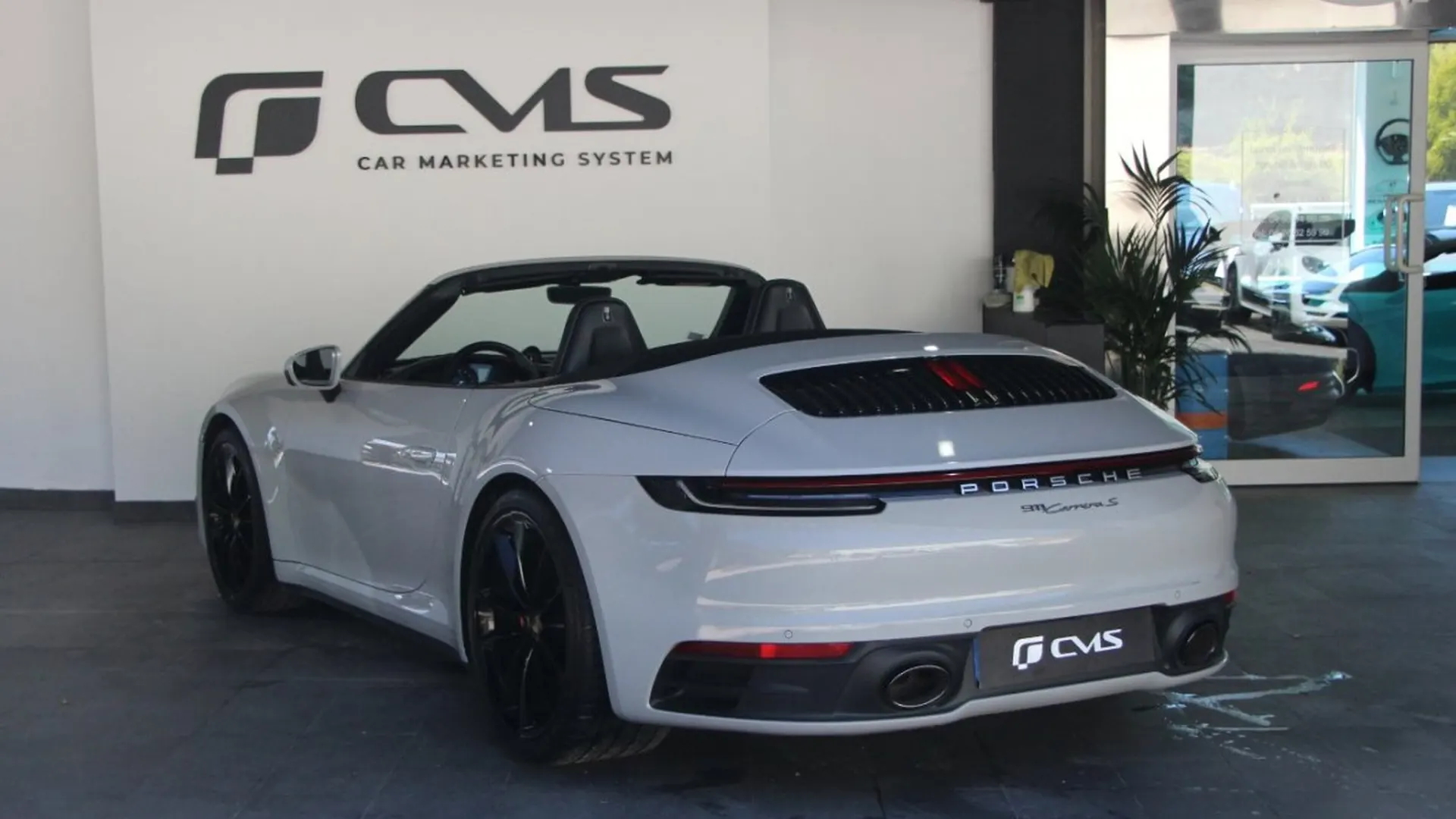Porsche 911 — photo 4