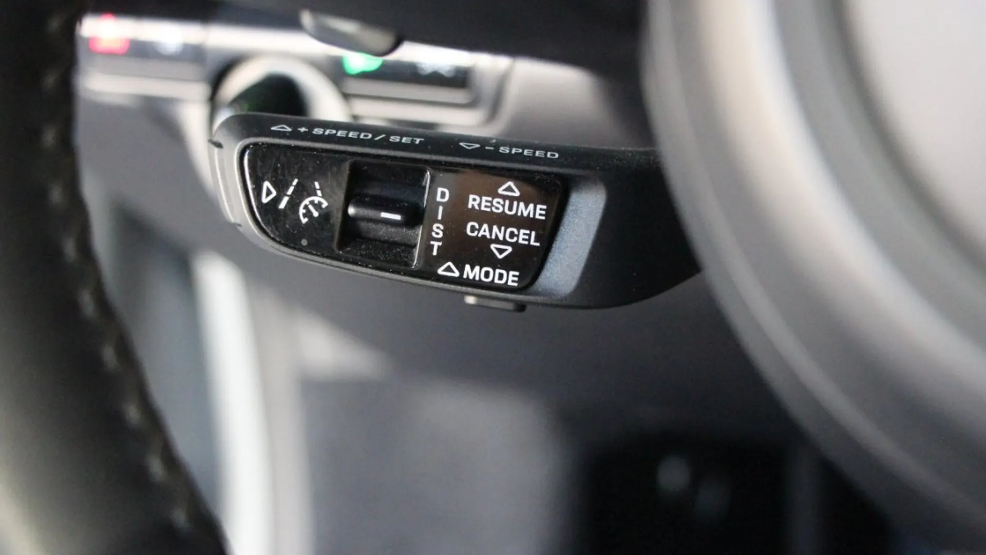 Porsche 911 — photo 15