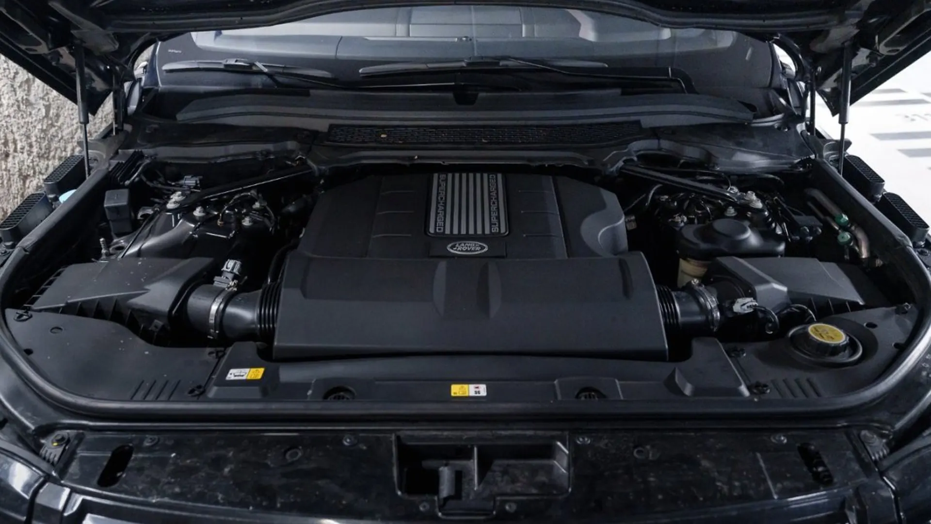 Land Rover Range Rover — photo 42