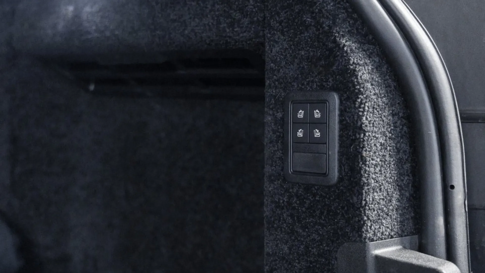 Land Rover Range Rover — photo 39