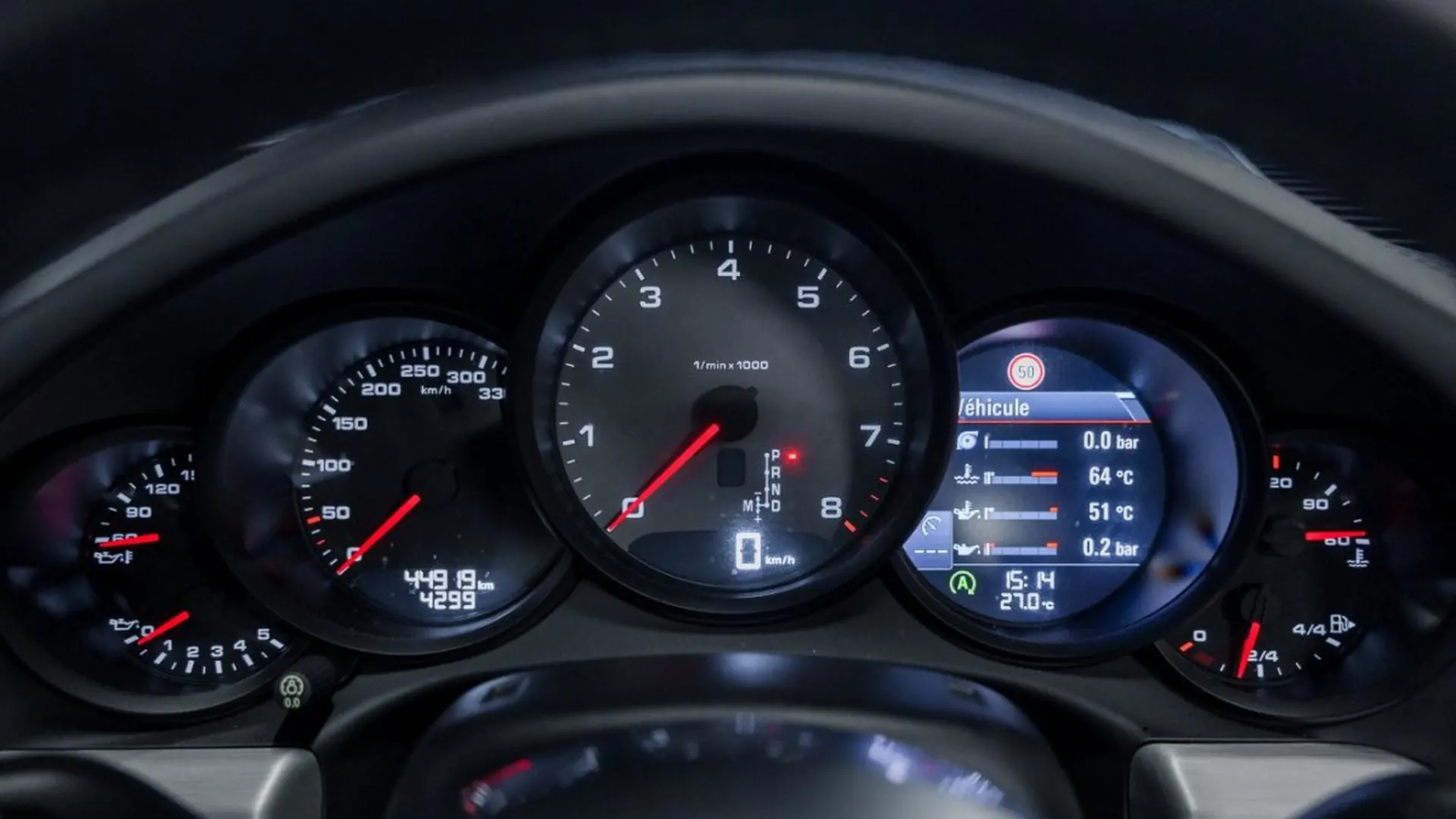 Porsche 911 — photo 31