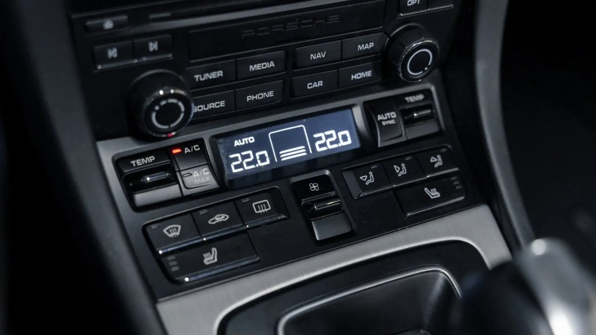 Porsche 911 — photo 38