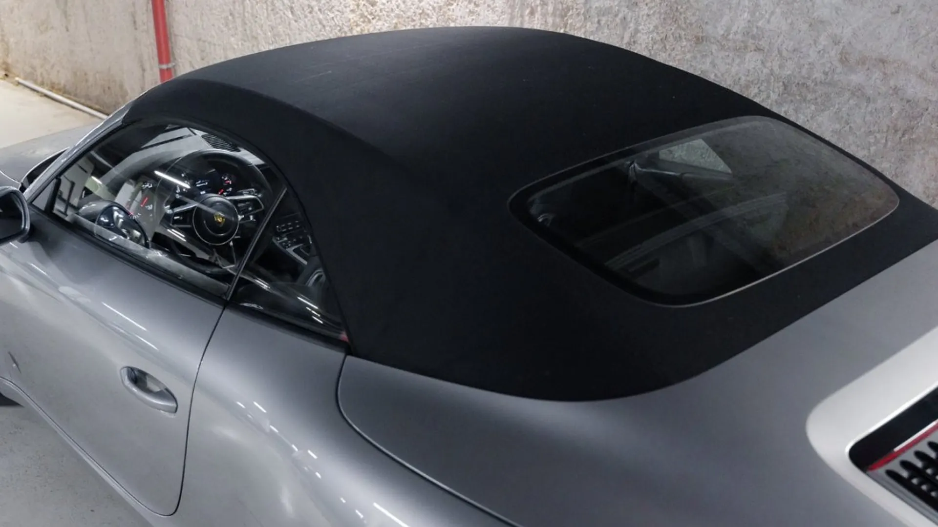 Porsche 911 — photo 14