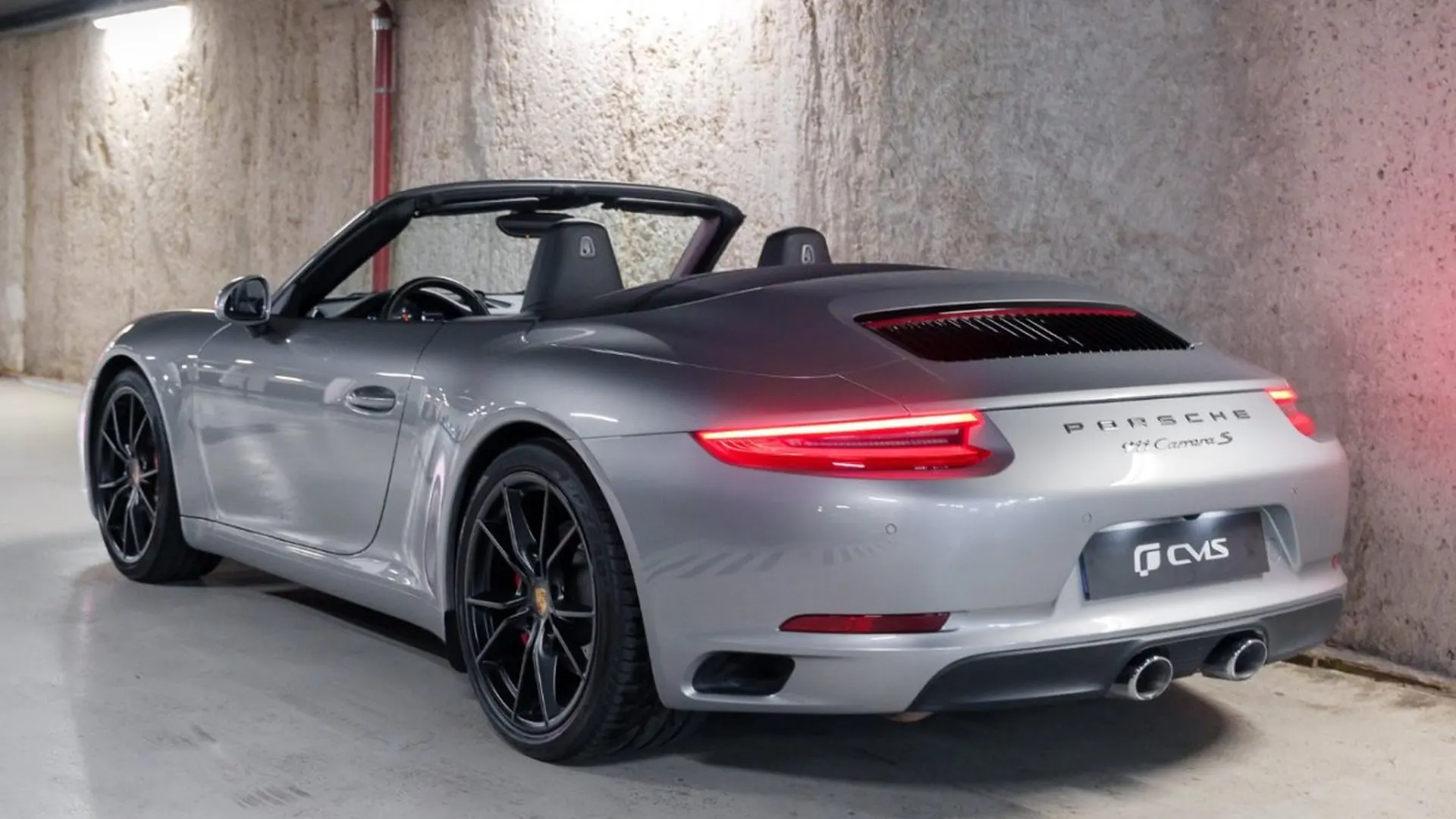 Porsche 911 — photo 15