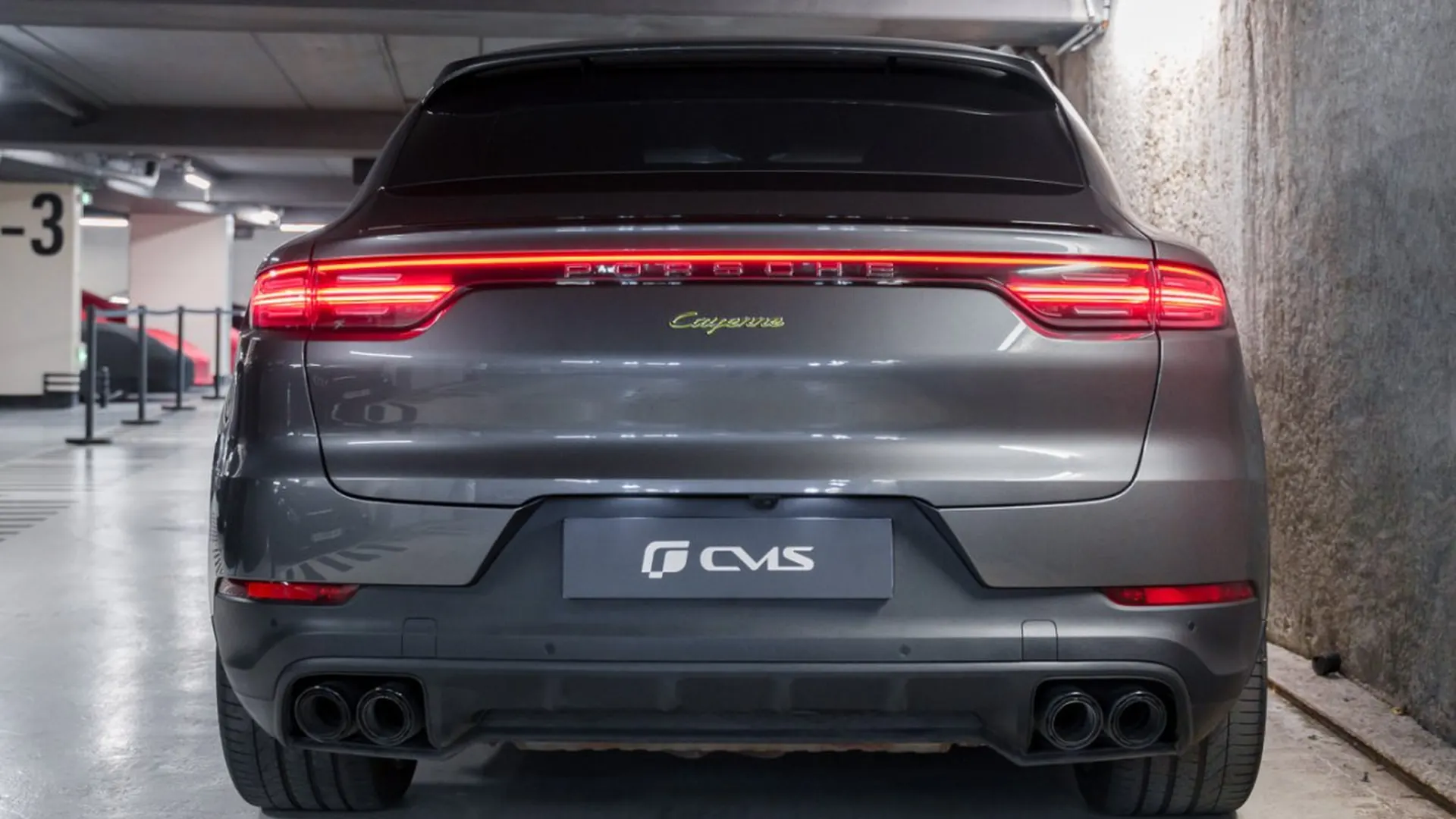 Porsche Cayenne — photo 5