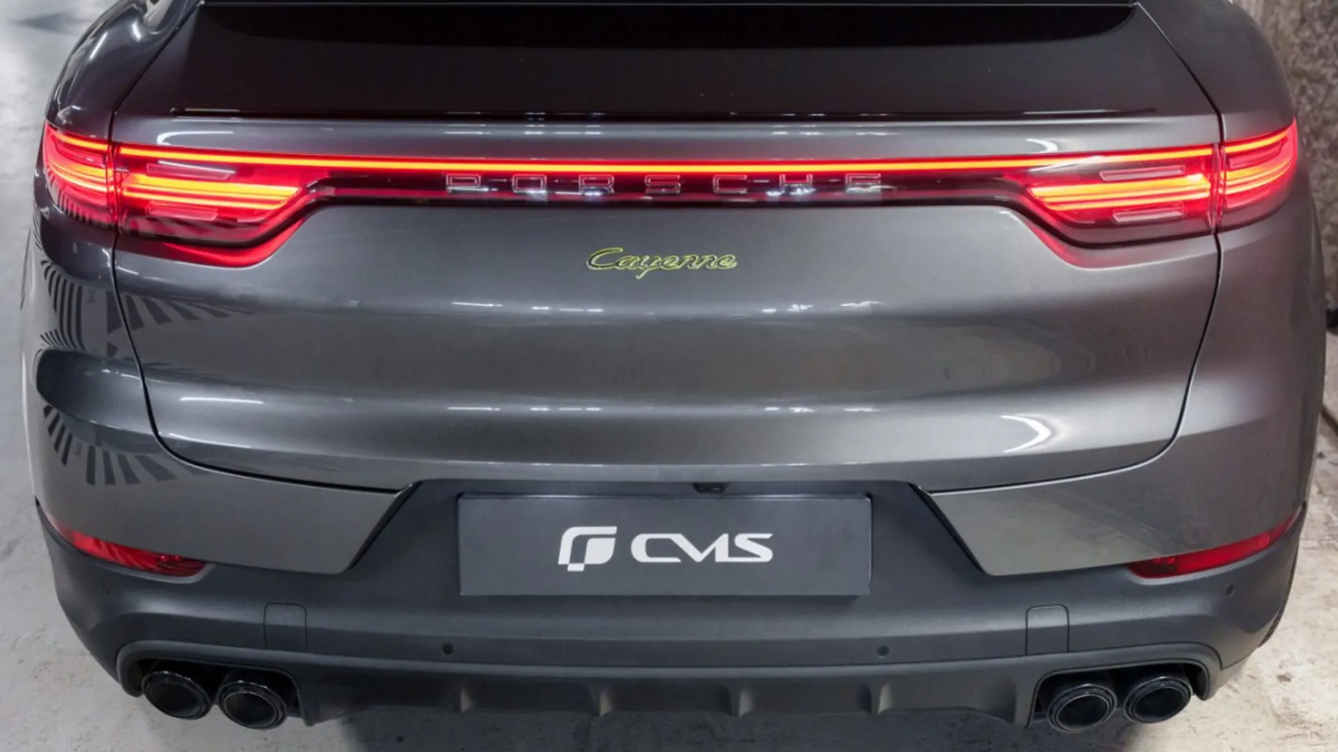 Porsche Cayenne — photo 20