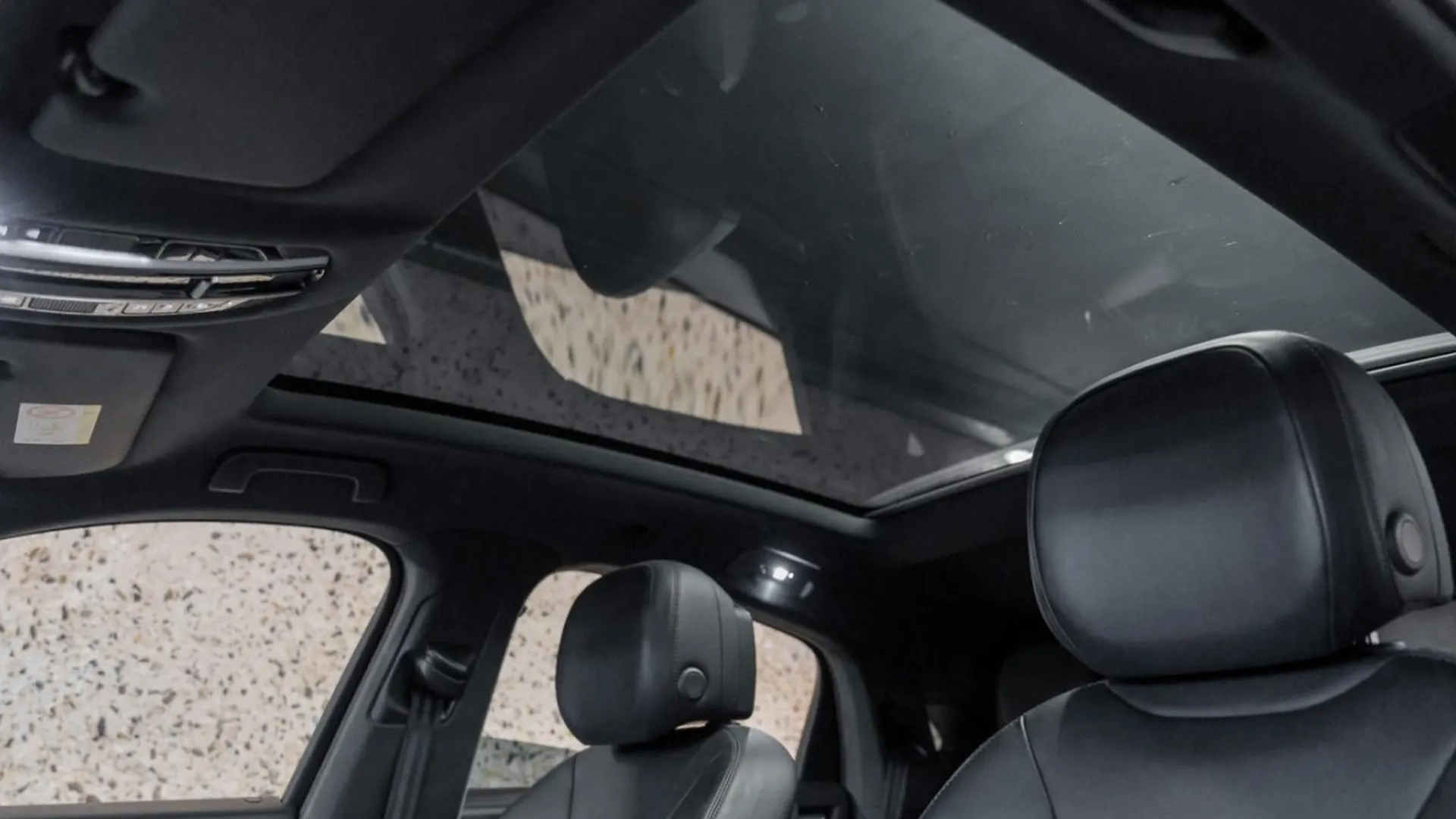 Porsche Cayenne — photo 23