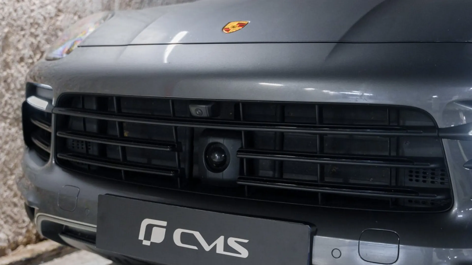 Porsche Cayenne — photo 8