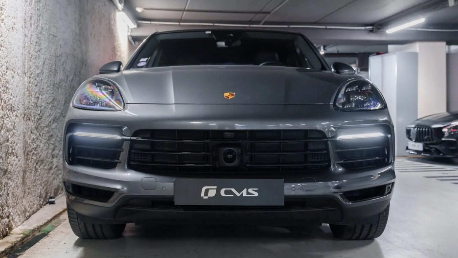 Porsche Cayenne — photo 2