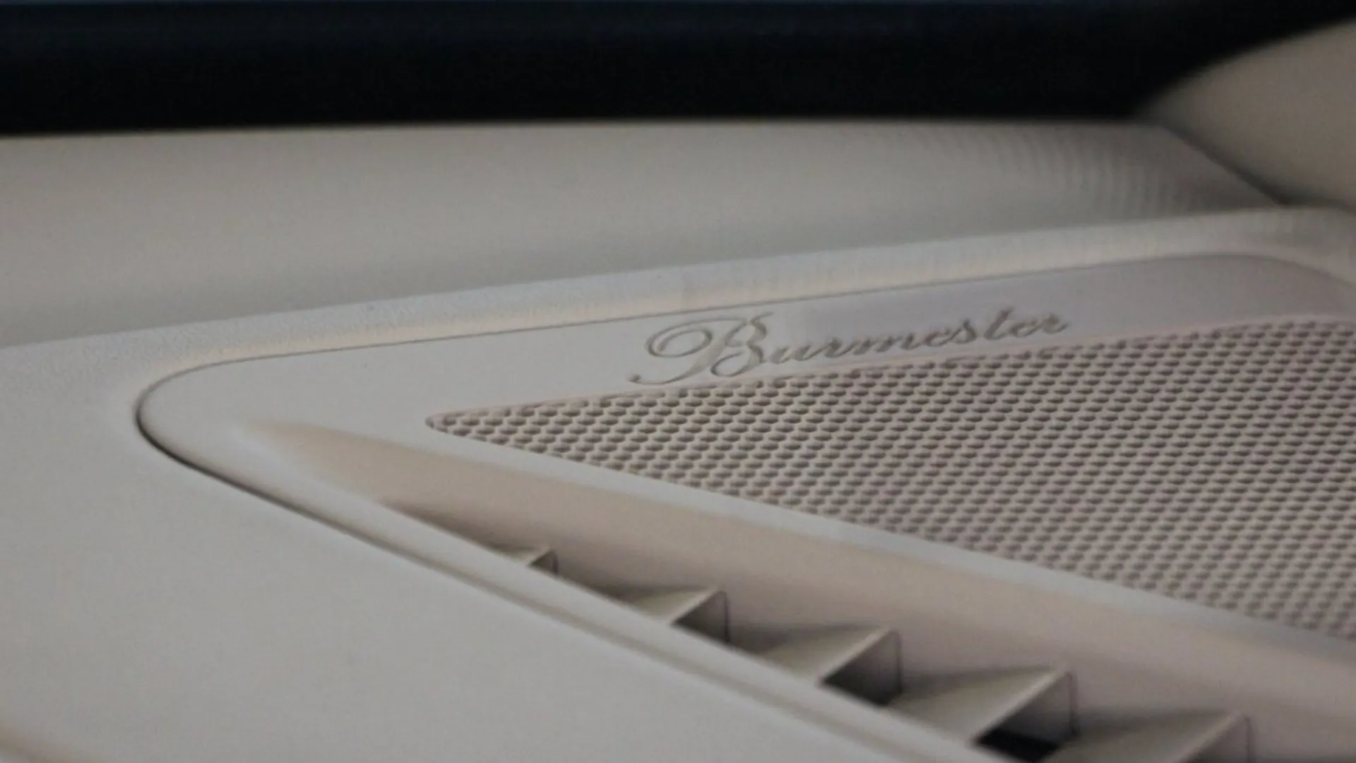 Porsche 911 — photo 23
