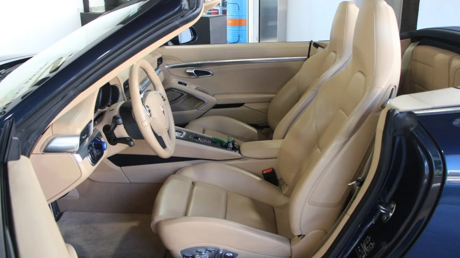 Porsche 911 — photo 5