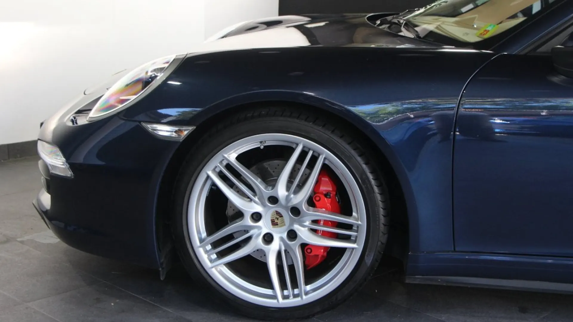 Porsche 911 — photo 4