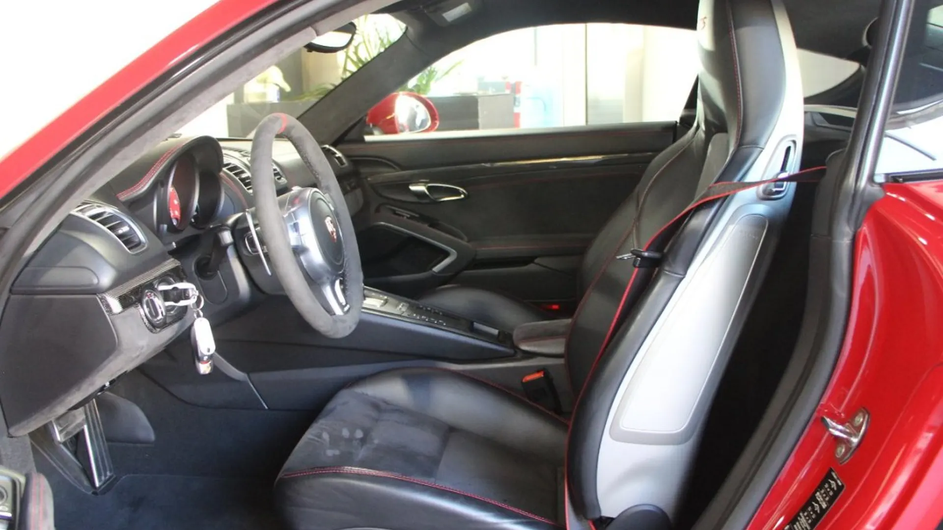 Porsche Cayman — photo 6
