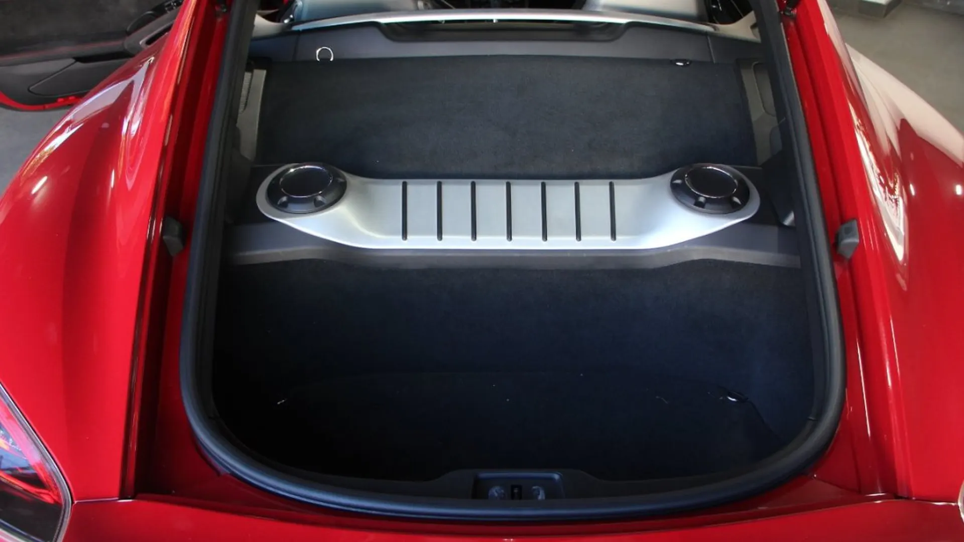 Porsche Cayman — photo 22