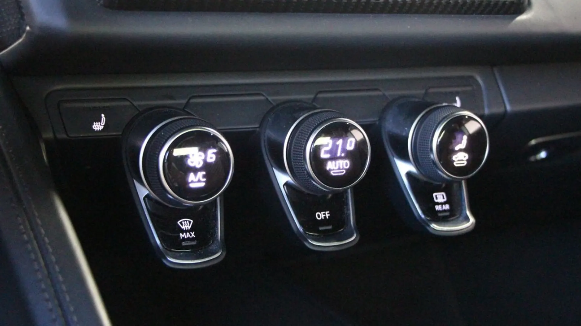 Audi R8 — photo 16