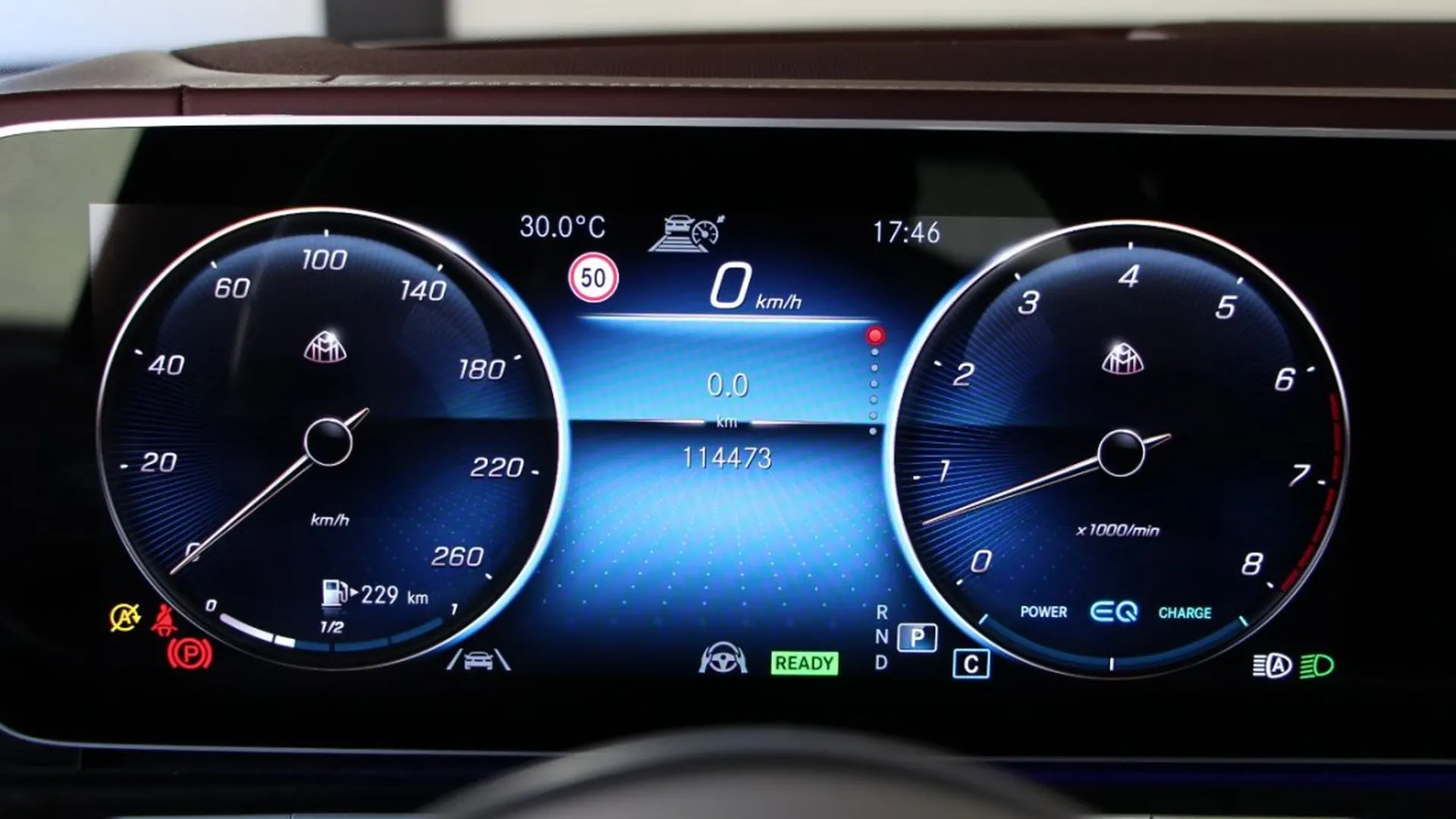 Mercedes-Benz GLS — photo 12
